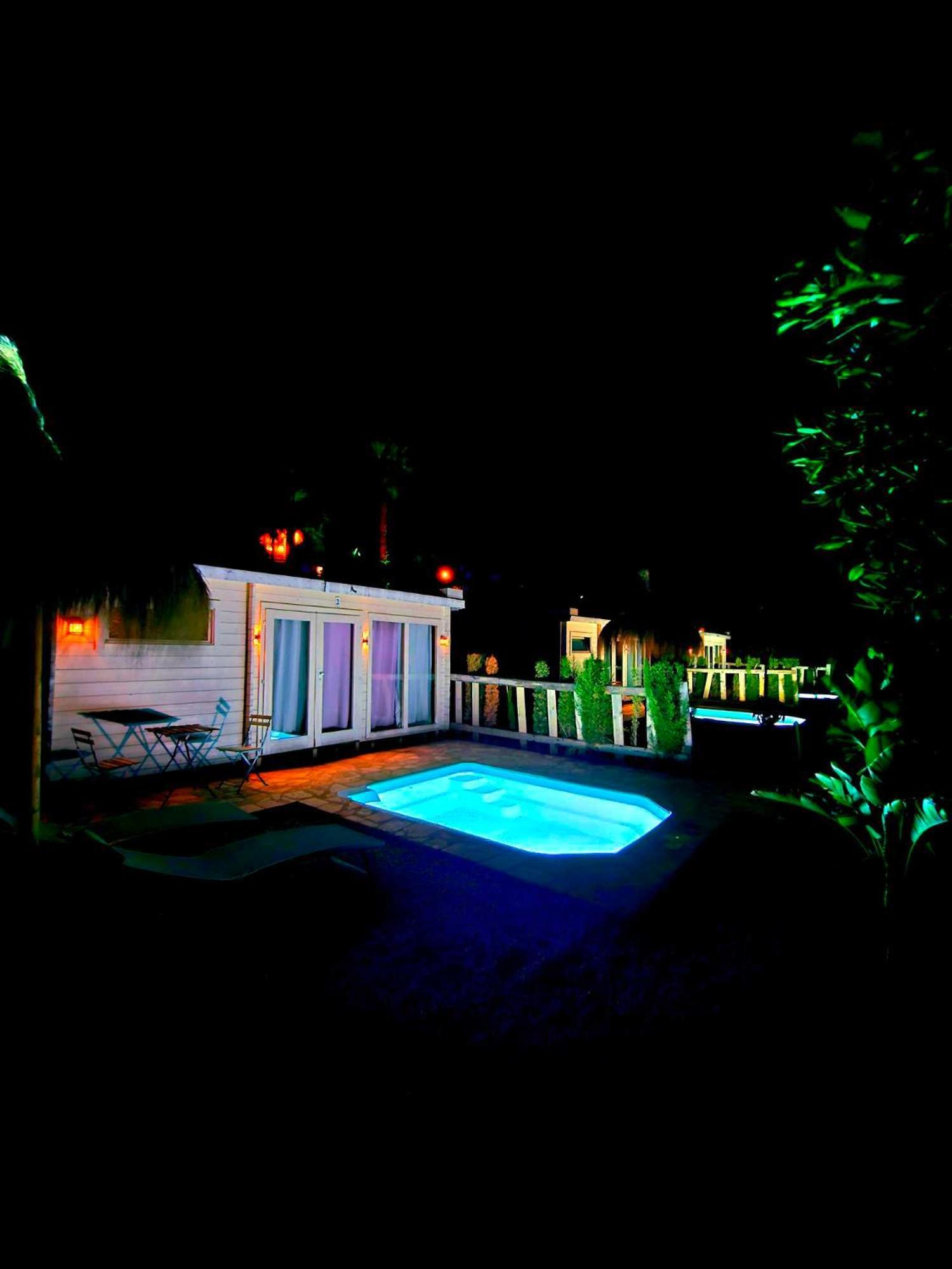 Suite Private Pool